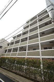 山手線 池袋駅 7階建 築17年の外観写真