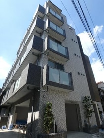 日比谷線 三ノ輪駅 5階建 築9年の外観写真