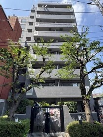 山手線 新大久保駅 10階建 築27年の外観写真