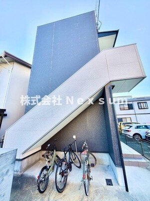 アダージオ外観写真
