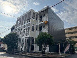 レオパレスアネックス２大橋外観写真