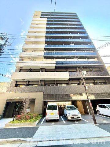 プレサンス伏見アーバンベース