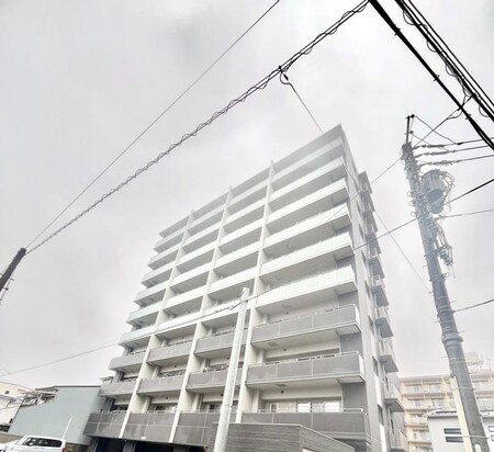 ファミリアーレ熱田日比野外観写真