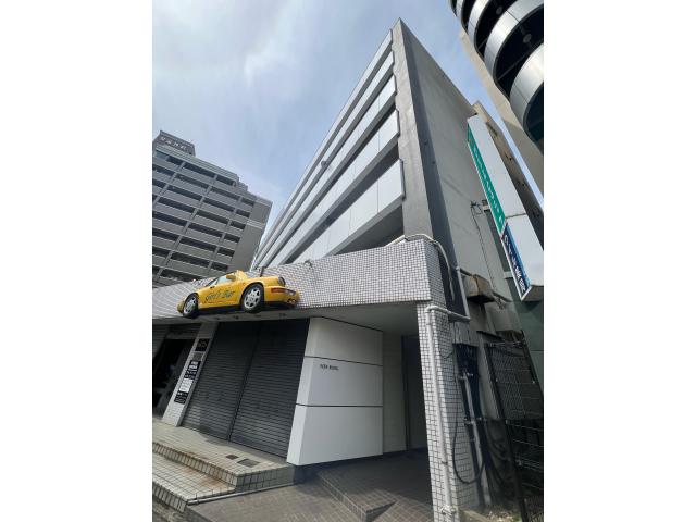 FOX Bldg