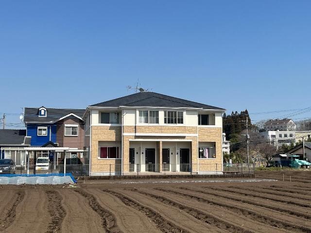 物件外観写真1　(外観写真（昼）)