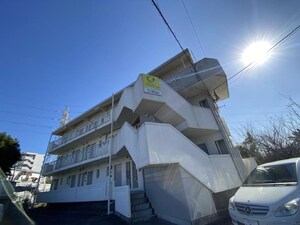 リバーレーン外観写真