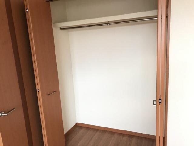 物件内観写真9　(クローゼット)