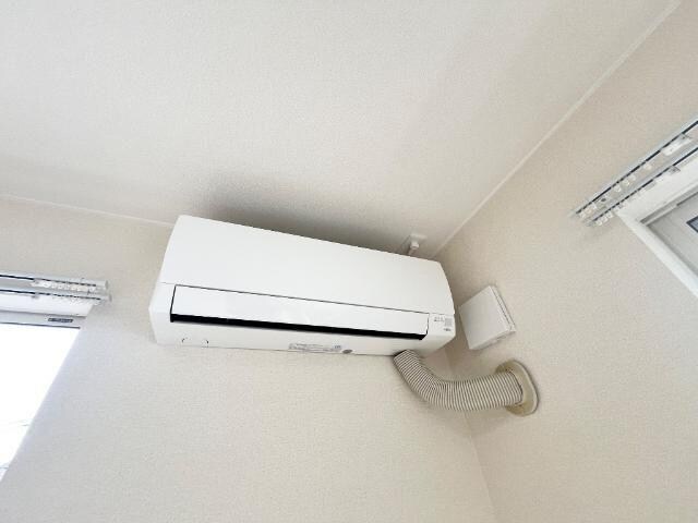 物件内観写真10　(エアコン)