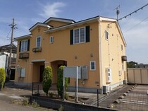 万葉線 中新湊駅 2階建 築16年の外観写真