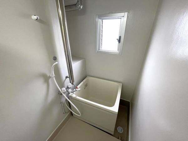 物件内観写真6　(モデルルームの写真です)