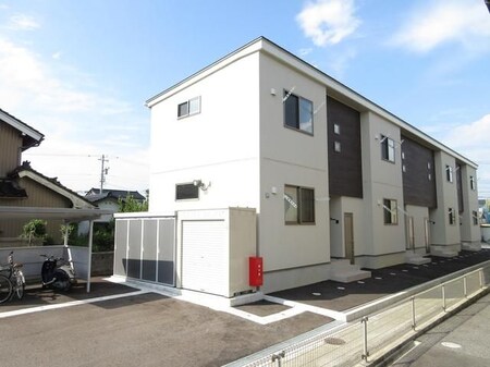 アバンティ田島A棟外観写真