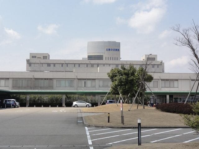 物件外観写真8　(北陸中央病院まで2100m)