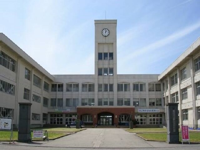 物件外観写真6　(津沢小学校まで500m)