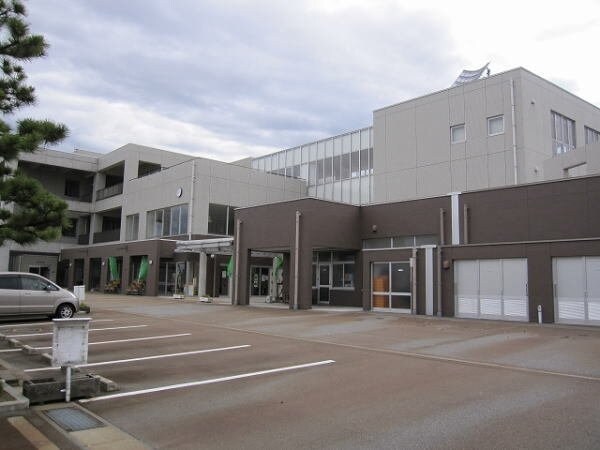 物件外観写真7　(大門小学校まで1200m)