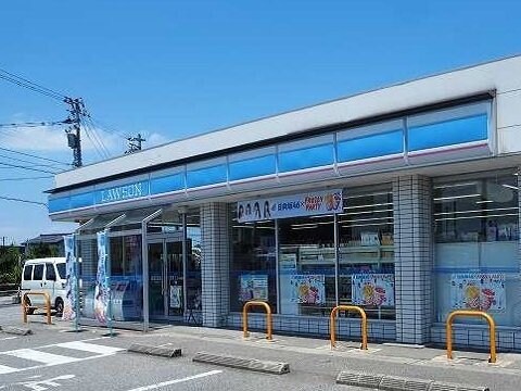 物件外観写真3　(ローソン富山ひらき店まで1000m)