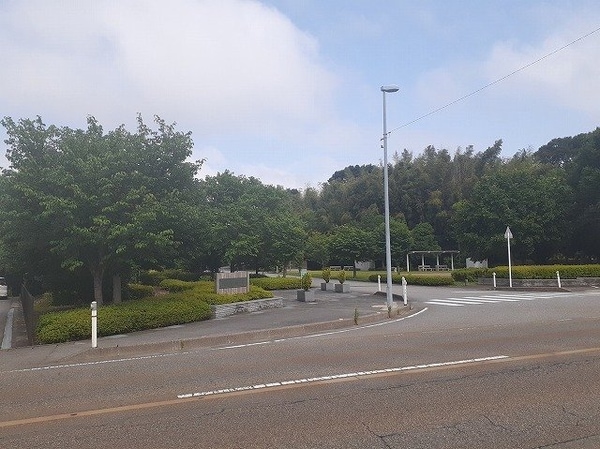 周辺環境(北代緑地公園まで600m)