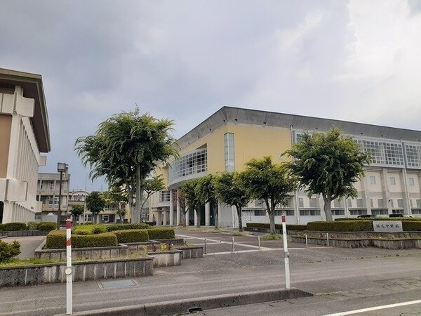 周辺環境(福光中学校まで1200m)