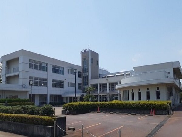 周辺環境(草島小学校まで450m)