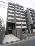 アソシアグロッツォ日赤通り