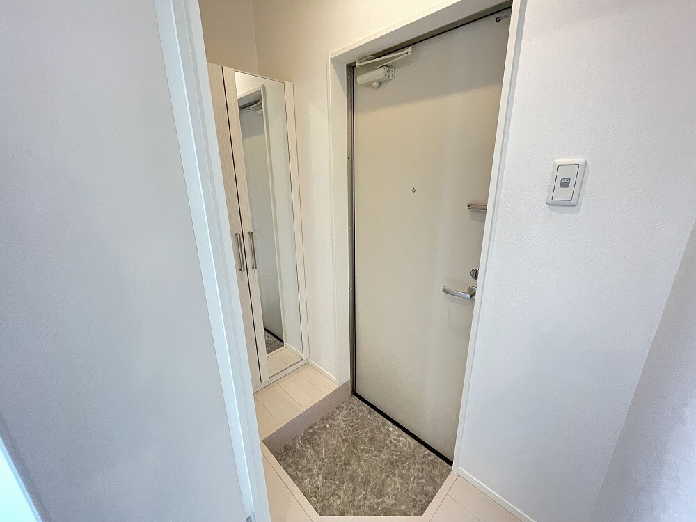 物件内観写真2　(同シリーズ物件写真)