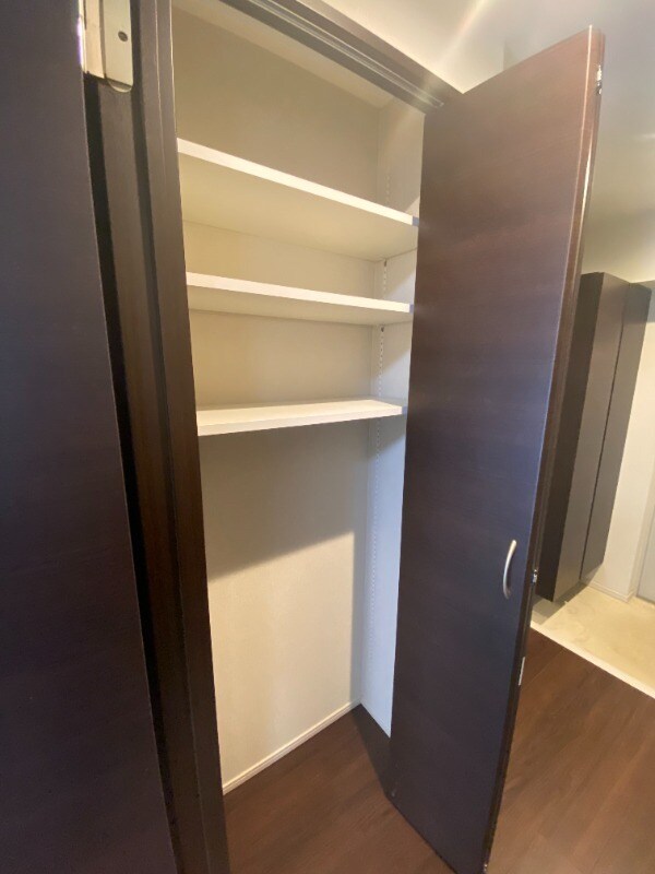 物件内観写真15　(その他収納)