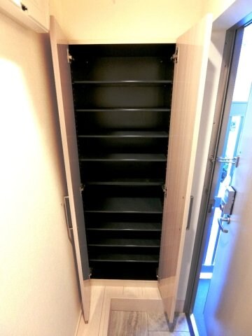 物件内観写真15　(シューズボックス)