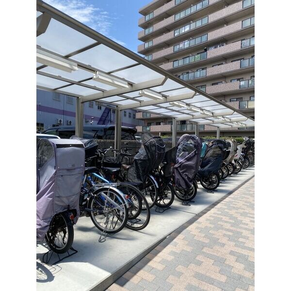駐車場(駐輪場)