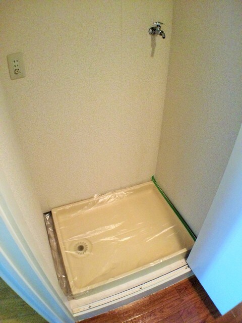 物件内観写真17　(室内洗濯機置場)