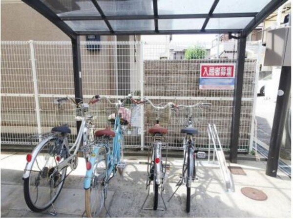 敷地内/建物