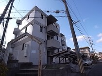 神戸電鉄有馬線 鈴蘭台駅 3階建 築36年の外観写真