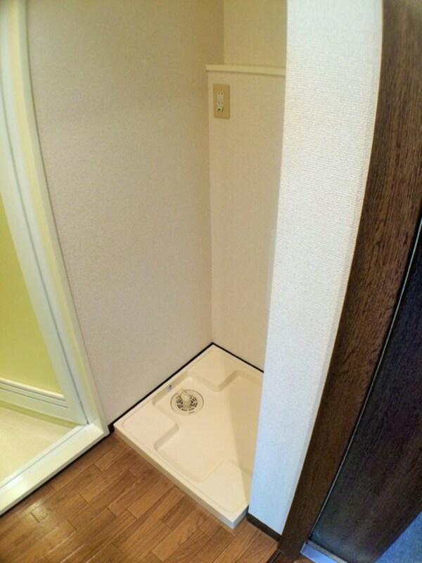 部屋画像_その他(室内洗濯機置場)