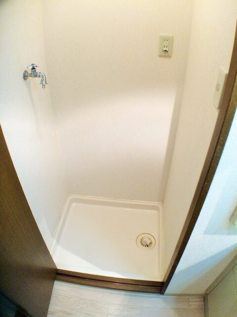 物件内観写真15　(室内洗濯機置場)