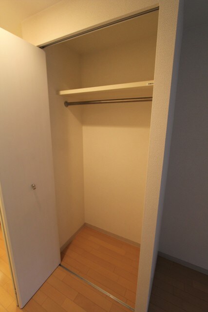 物件内観写真7　(クローゼット)