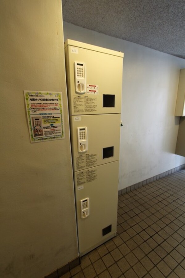 敷地内/建物