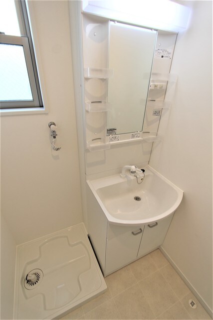 物件内観写真8　(シャンプードレッサー)