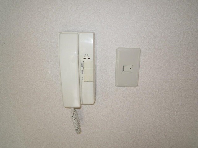 物件内観写真4　(インターホン)