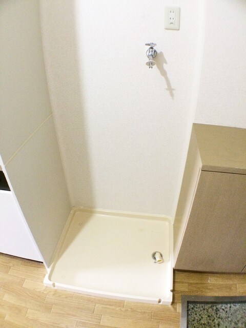 物件内観写真12　(室内洗濯機置場)