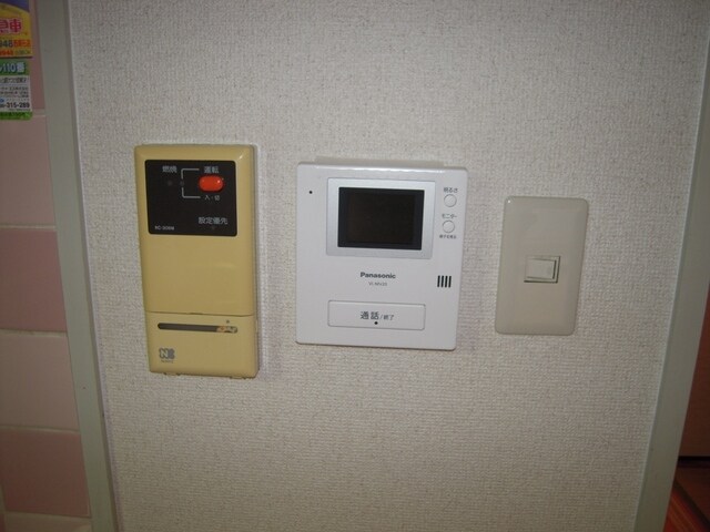 物件内観写真9　(モニター付インターホン)