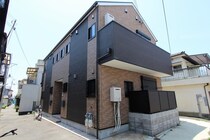 コマロジックの外観写真