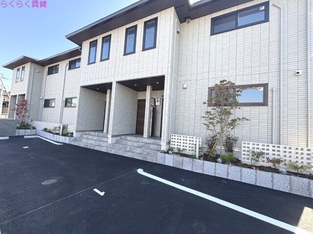 物件外観写真1　