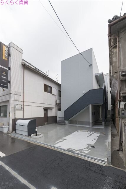物件外観写真2　