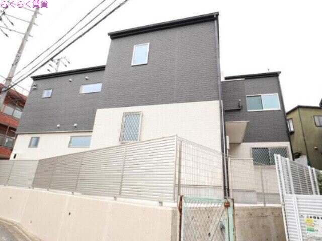 物件外観写真2　