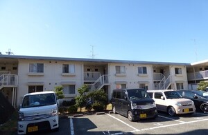 シャトードイワネ18号館外観写真