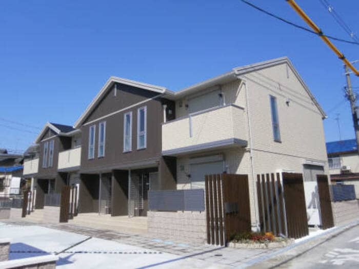 Confort（コンフォート）石川の物件外観写真