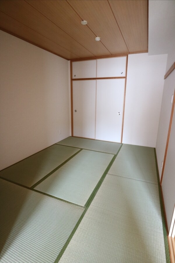 ベッドルーム