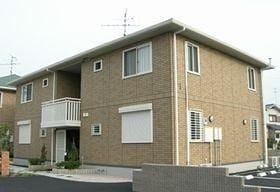 サンフィールド I棟の物件外観写真