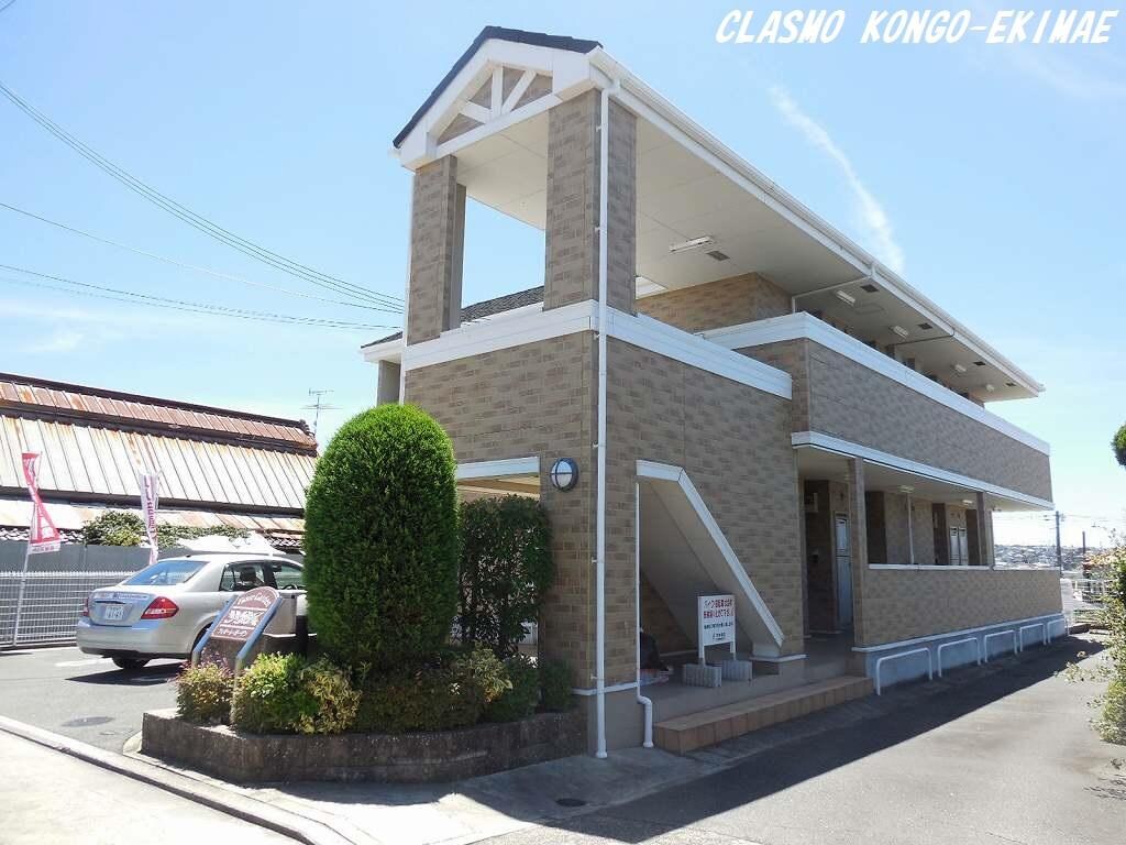 物件外観写真1　(キレイな外観です)