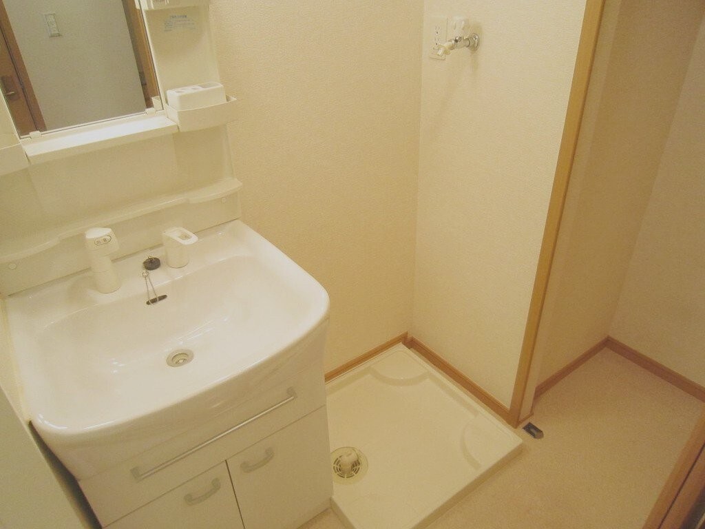 物件内観写真12　(うれしいシャンプードレッサー)