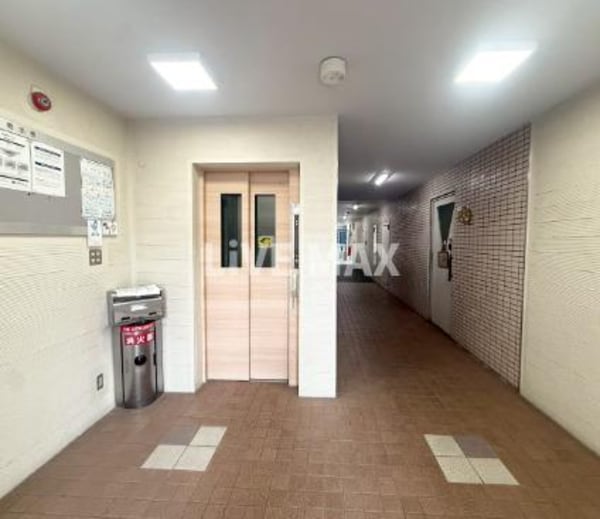 ロビー・ラウンジ