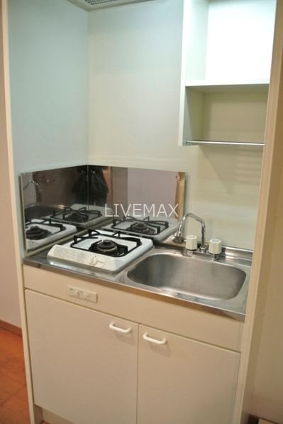 キッチン(仲介手数料は賃料の半月分です)